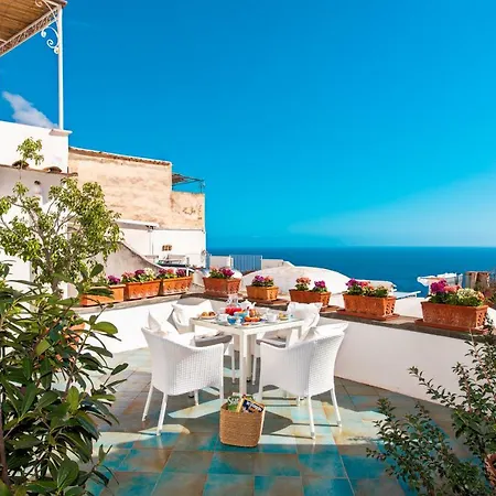 Ξενοδοχείο Casa Guadagno 2*