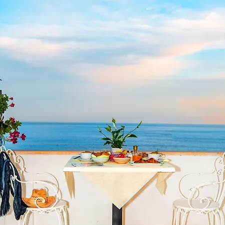 Szálloda Casa Guadagno 2*